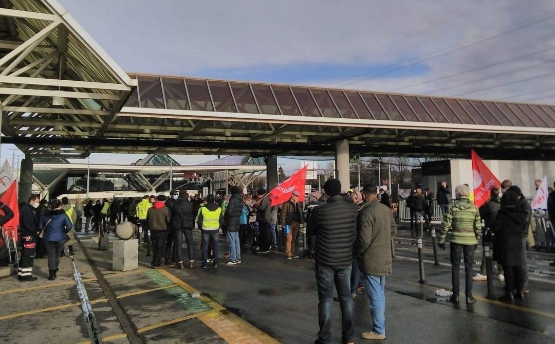 Lettre ouverte à la société (par une employée de Swissport Genève)